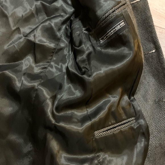 MOORE’s LINEAGE | 3 Button Charcoal Sports Coat - Picture 11 of 12